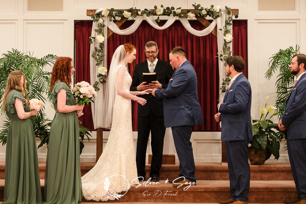 Erie Wedding & Event Services - Wedding Photographers - Wedding DJs - Wedding Planning Tips - Erie Pa Planning - Wedding Ceremony Order